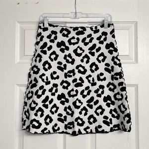 Adorable Haystacks skirt